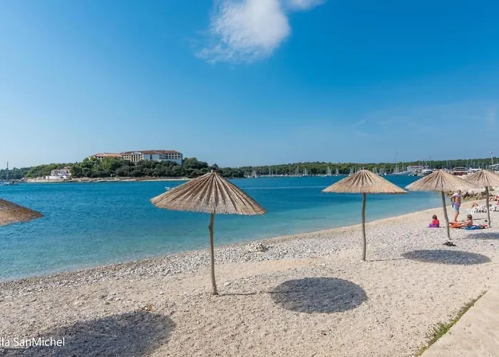 In Pjescana Mit Gemeinschaftlichem Pool By Interhome * Pula